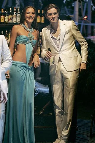 Look 16
